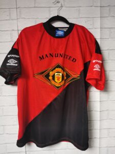 Manchester United 1994/1995 Original Umbro Football Training Shirt – XL Mint