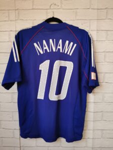JAPAN 2002-2004 HOME #10 NANAMI PLAYER ISSUE DUAL LAYERED FOOTBALL SHIRT MEDIUM