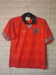 ENGLAND 1990-1992 AWAY ORIGINAL UMBRO VINTAGE FOOTBALL SHIRT – YOUTHS SIZE