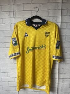 DERRY CITY 1996 1997 AWAY MATCH ISSUE FOOTBALL SHIRT #6 LE COQ SPORTIF – LARGE