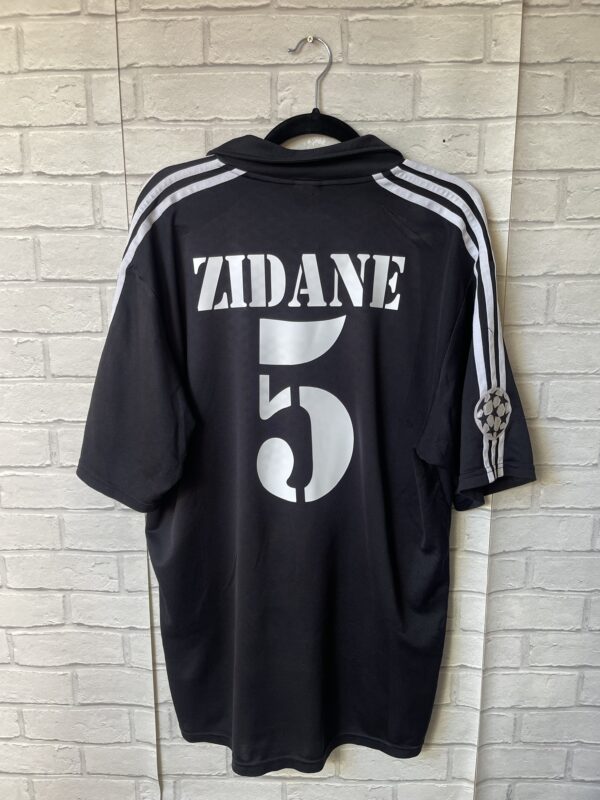 Real Madrid 2001 Retro Home Shirt/jersey Long Sleeve 5 Zidane 