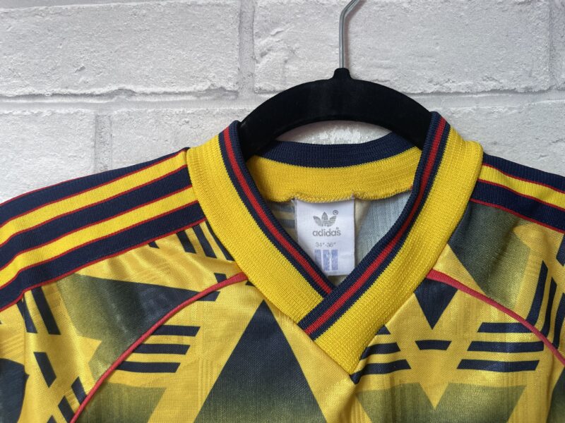 Arsenal 1991 1993 Away Football Shirt Original Bruised Banana Adidas Adult  Small - First Football Shirts