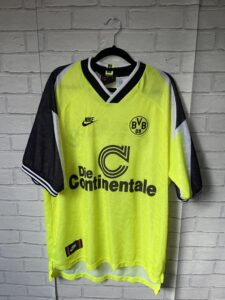 Borussia Dortmund 1995 1996 Home Football Shirt Vintage Nike Original – Adult XL